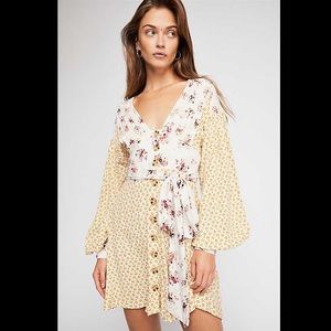Free people v-neck dress in retro floral print